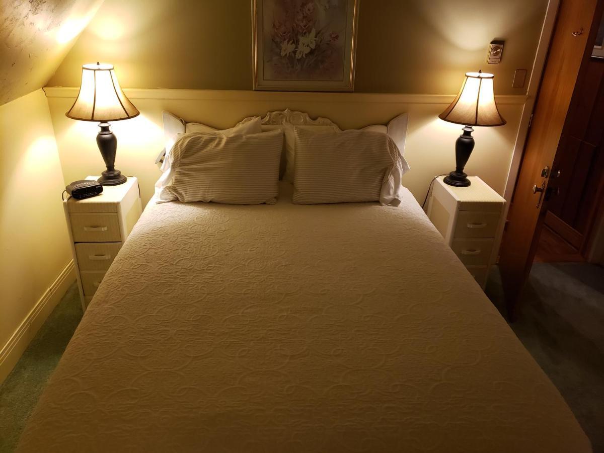 Auberge Bonne Nuit-Bonjour Sainte-Adèle Dış mekan fotoğraf